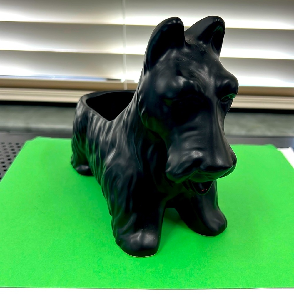 Black Scottie Dog planter